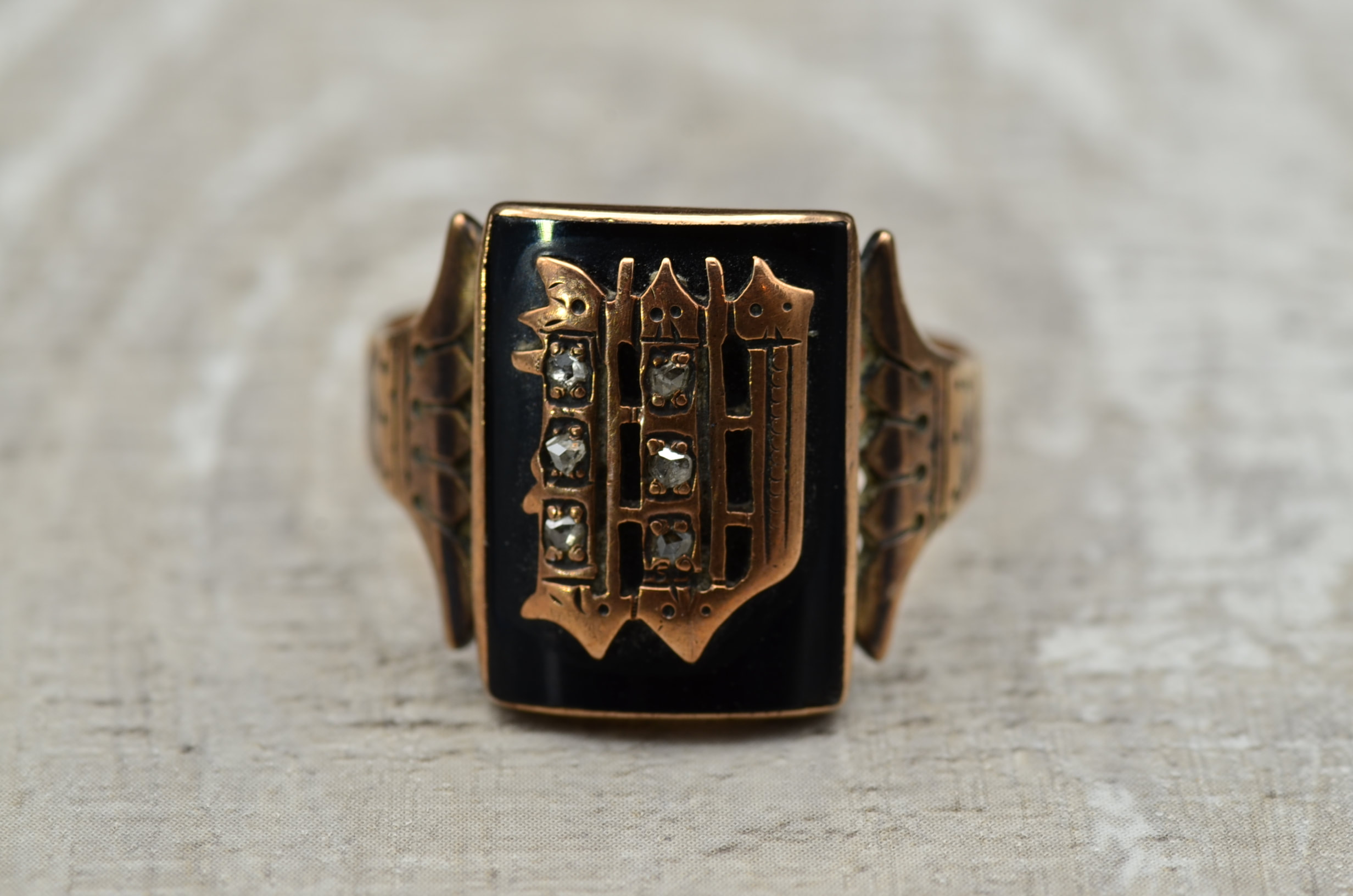 Men's 10K Real Gold Rectangle Onyx Initial Ring